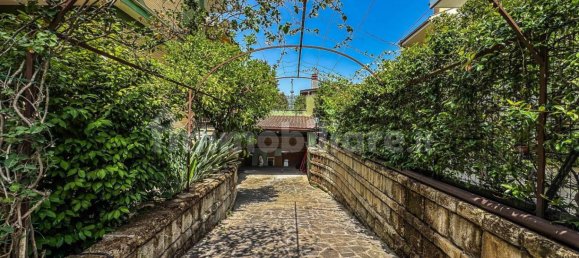 Вилла с 6 спальнями в Рим, Италия № 319548 3