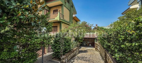 Вилла с 6 спальнями в Рим, Италия № 319548 10