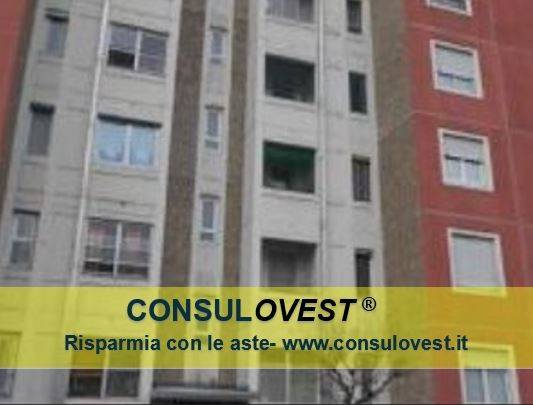 2 Schlafzimmer Wohnung in Milan, Italy, Nr. 244286