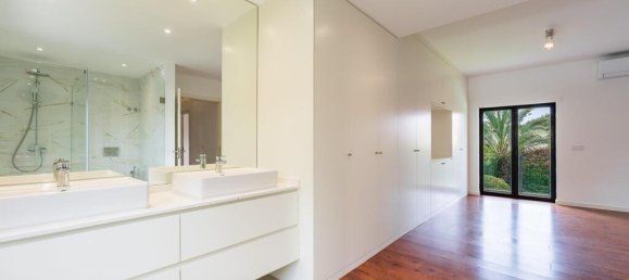 4 bedrooms Villa in Cascais, Portugal No. 257780 24