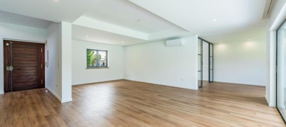 4 bedrooms Villa in Cascais, Portugal No. 257780 12