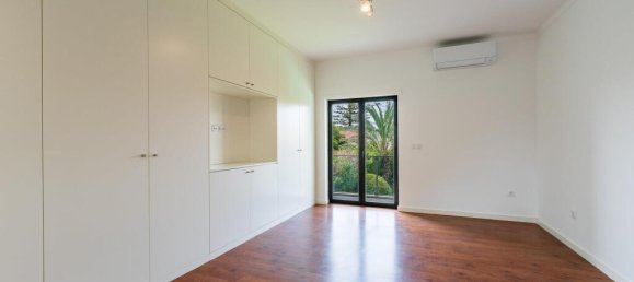 4 bedrooms Villa in Cascais, Portugal No. 257780 27