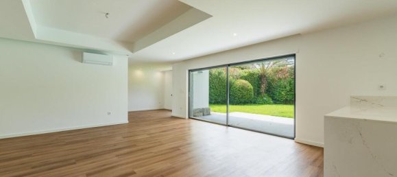 4 bedrooms Villa in Cascais, Portugal No. 257780 5