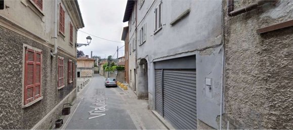 2 bedrooms Apartment in Lomazzo, Italy No. 380603 2