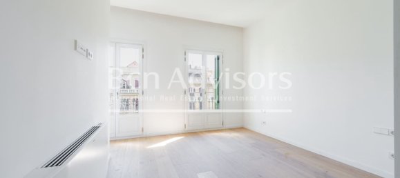 3 bedrooms Penthouse in Eixample, Spain No. 164803 25