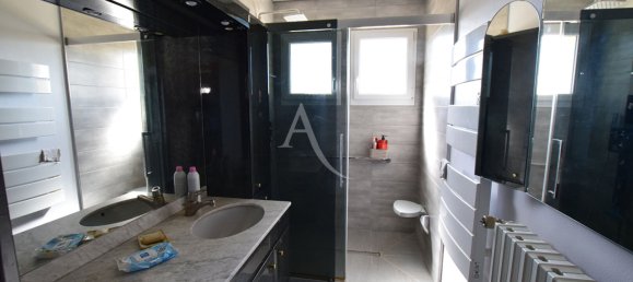 4 Schlafzimmer Haus in Grandpuits-Bailly-Carrois, France, Nr. 321523 12