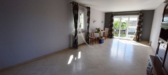 4 Schlafzimmer Haus in Grandpuits-Bailly-Carrois, France, Nr. 321523 3