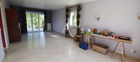 4 Schlafzimmer Haus in Grandpuits-Bailly-Carrois, France, Nr. 321523 2