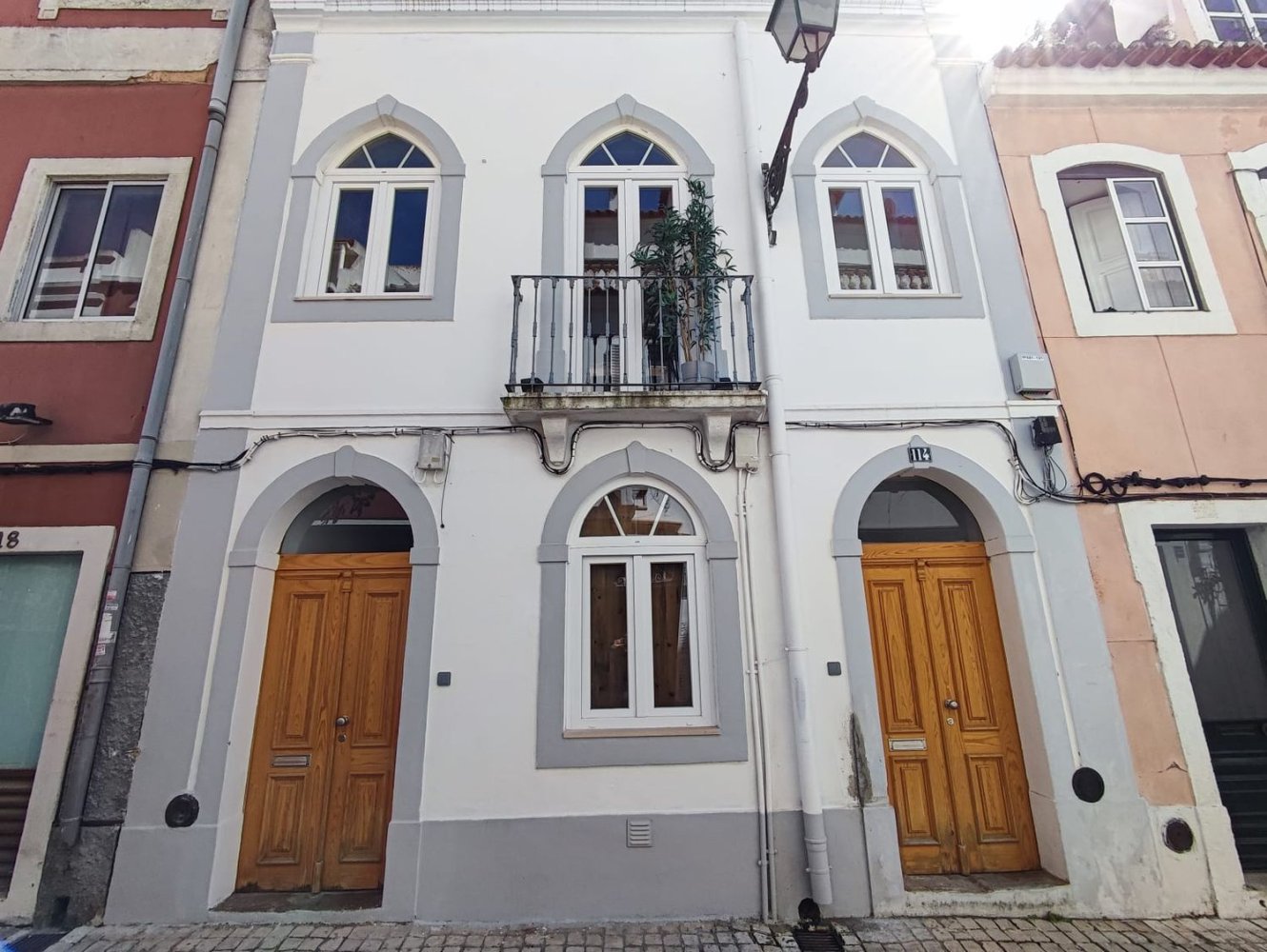 Bâtiment à Vila Franca de Xira, Portugal 186m² No. 77128