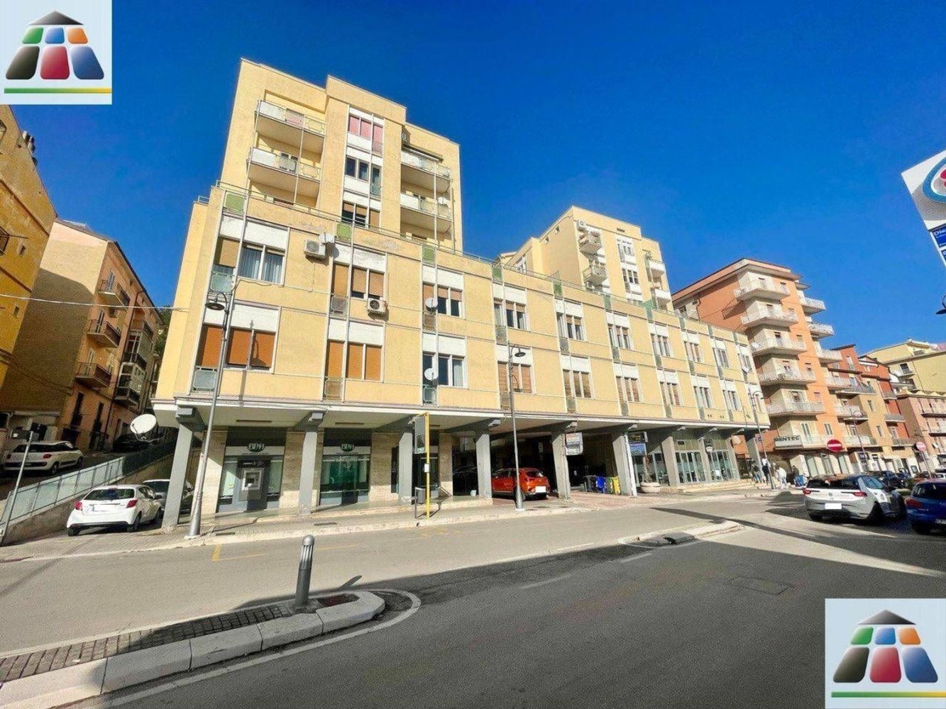 Apartamento de 7 divisões em San Giovanni Rotondo, Italy N.º 125758