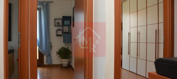 5 rooms Apartment in Udine, Italy No. 86322 19
