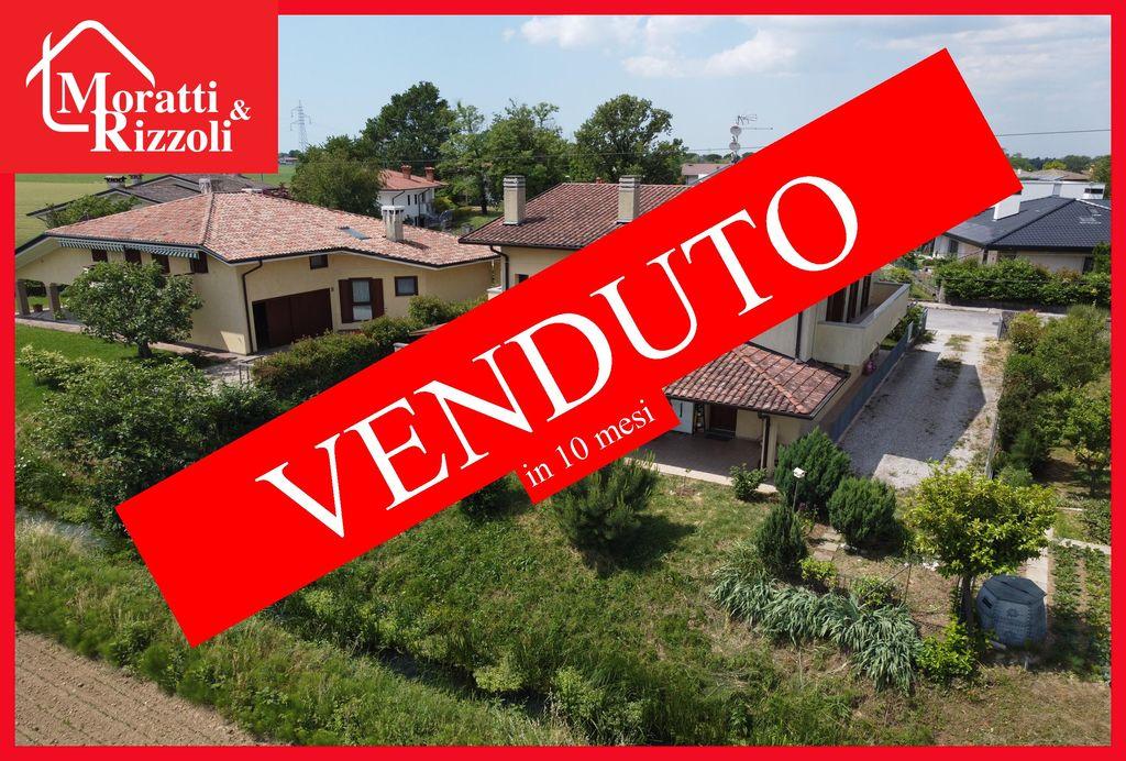 5 rooms Apartment in Udine, Italy No. 86322