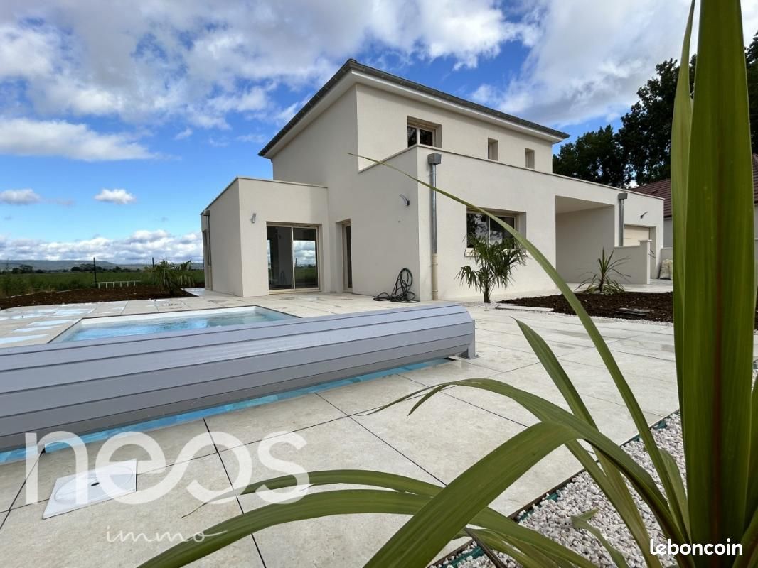 4 chambres Maison à Côte-d'Or, France No. 343552