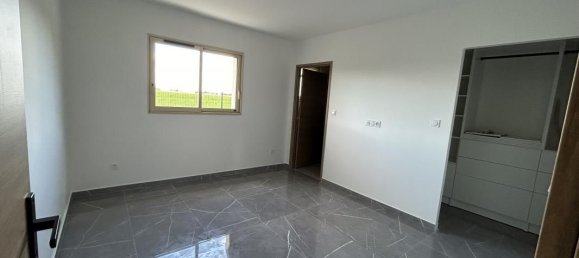 4 chambres Maison à Côte-d'Or, France No. 343552 10