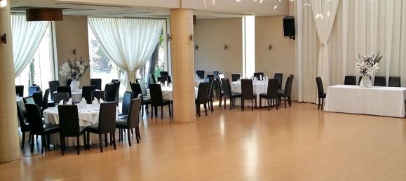 900m² Property in Glyfada, Greece No. 7982 11