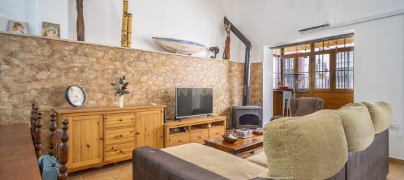 3 bedrooms Commercial property in Torremolinos, Spain No. 165675 4