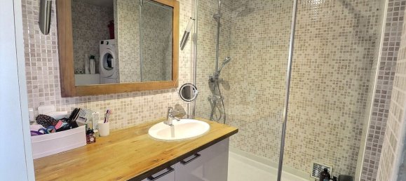 3 Schlafzimmer Wohnung in Neuilly-sur-Marne, France, Nr. 175236 6