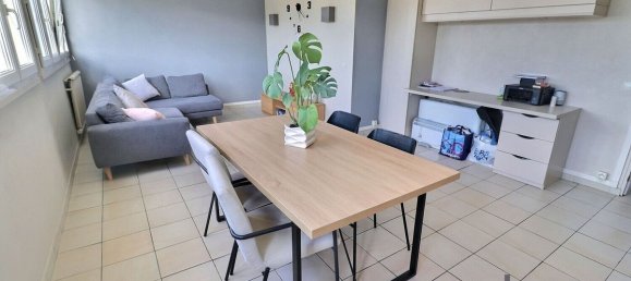 3 Schlafzimmer Wohnung in Neuilly-sur-Marne, France, Nr. 175236 3