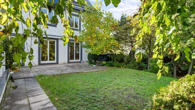 Квартира с 8 комнатами в Веринг, Австрия № 193234