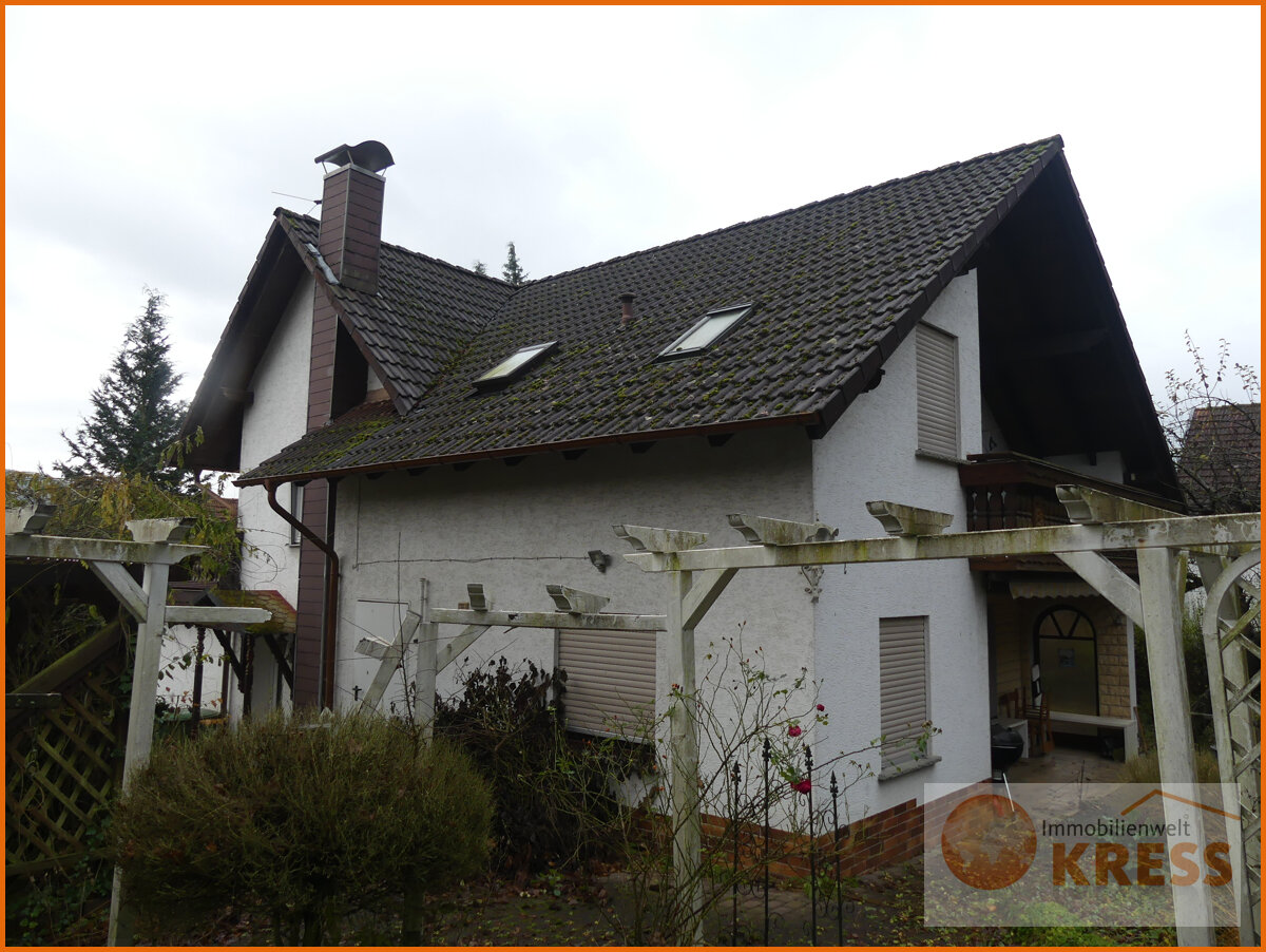 4 bedrooms Townhouse in Main-Kinzig, Germany No. 146273