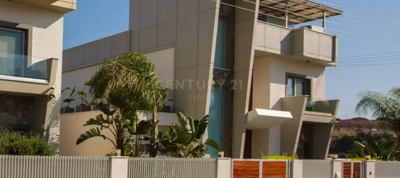 4 غرف نوم فيلا في Agios Tychonas, Cyprus رقم 4358 17