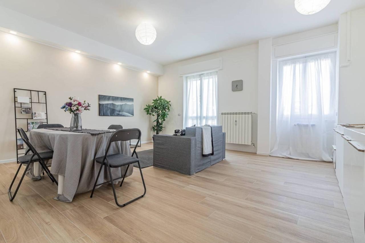 3-salle Appartement à San Vittore Olona, Italy No. 40358