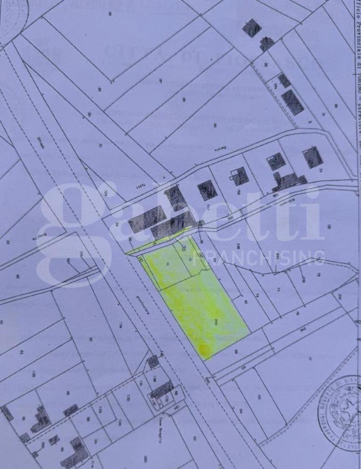 Terreno em Piossasco, Italy 4000 m² N.º 105345