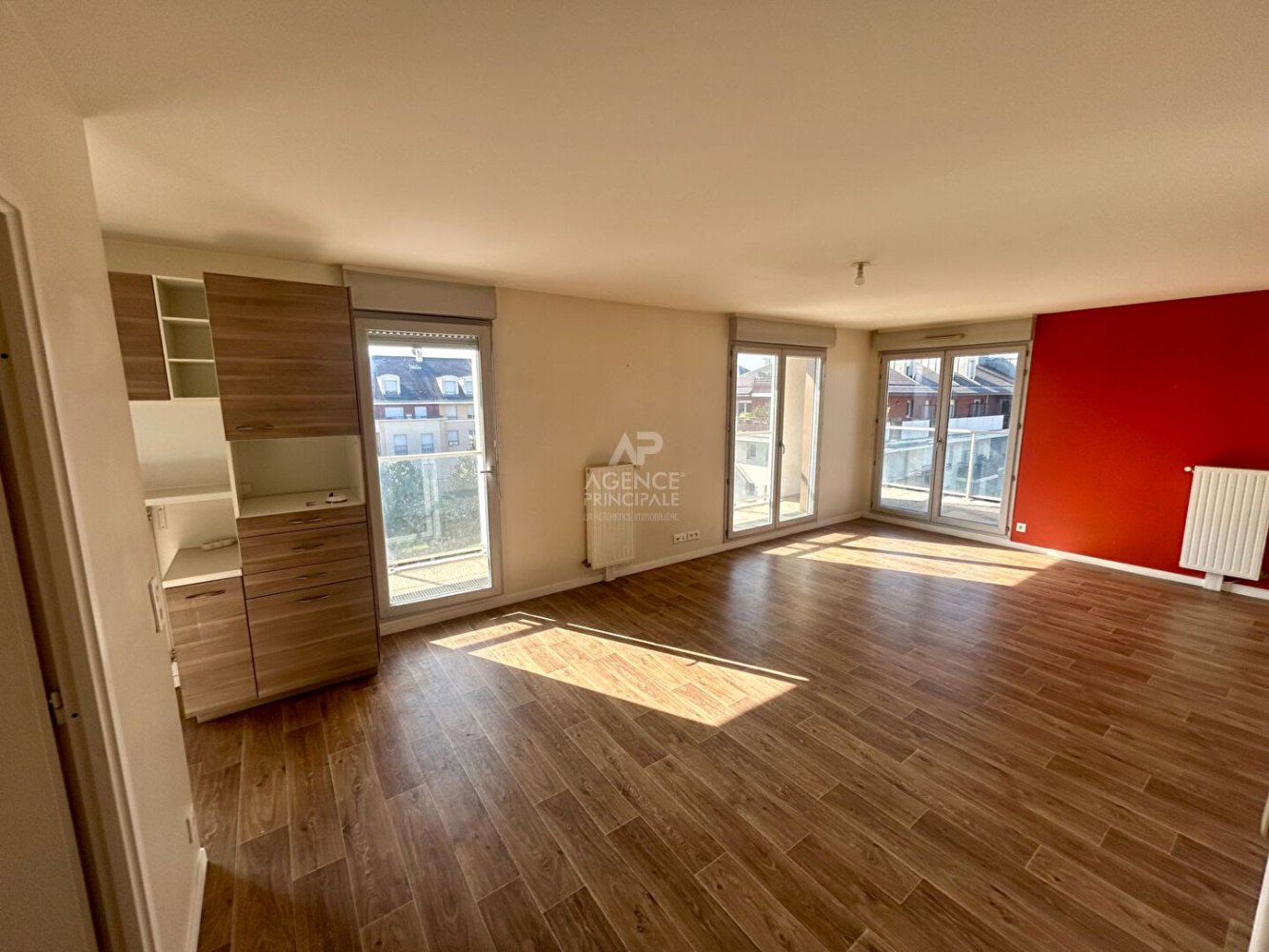 3 غرف نوم شقة في Carrieres-sous-Poissy, France رقم 296334