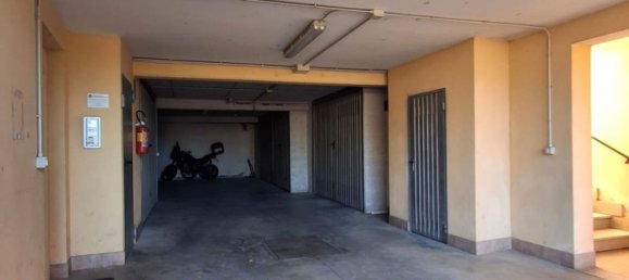 Garaje en Lanuvio, Italy 17 m² No. 341763 3