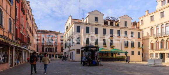 2 bedrooms Duplex in Venice, Italy No. 129199 4