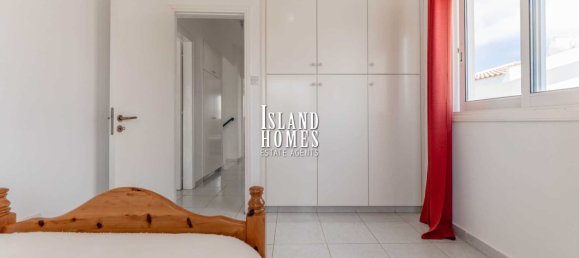 Casa de 3 dormitorios en Paralimni, Cyprus No. 24025 18