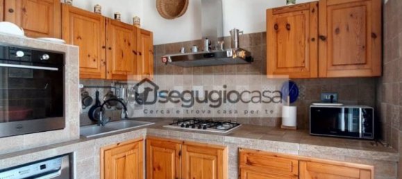 2 bedrooms Villa in Rome, Italy No. 324042 6