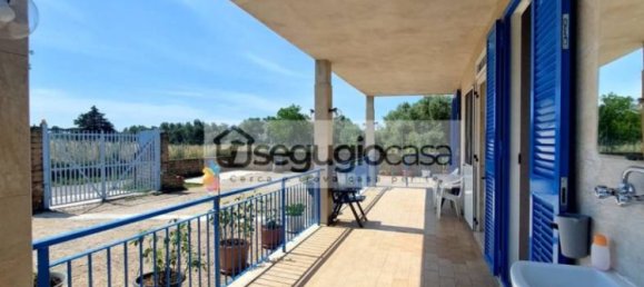 2 bedrooms Villa in Rome, Italy No. 324042 18