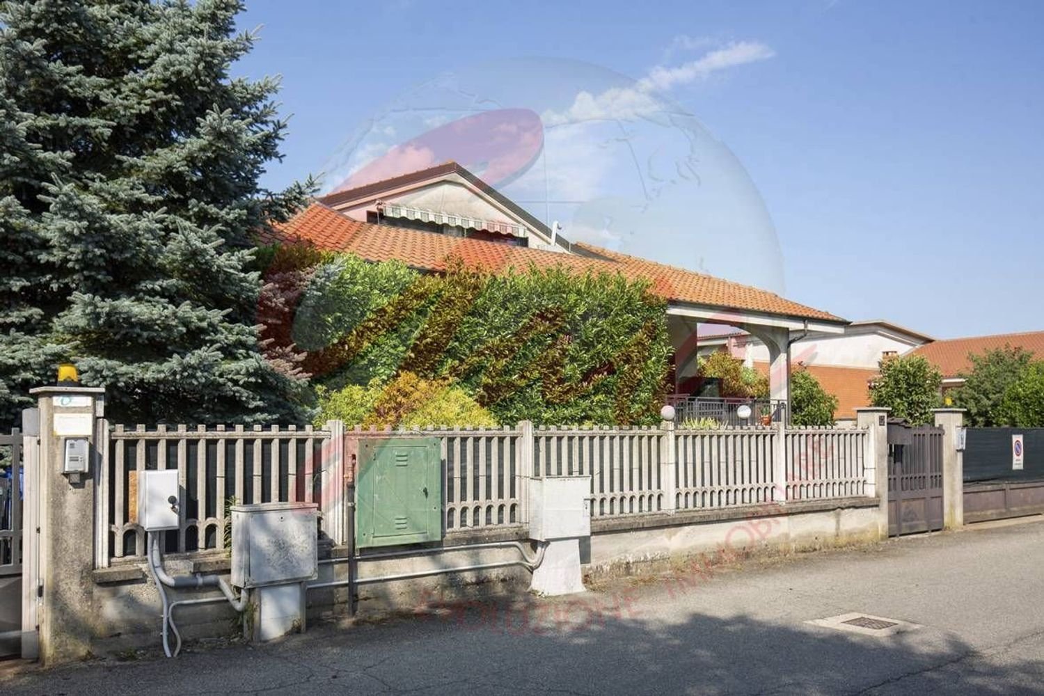 7 bedrooms Villa in Brandizzo, Italy No. 382753