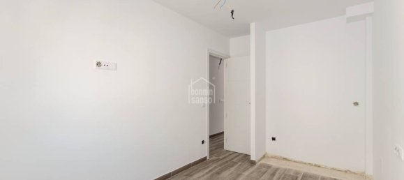 2 bedrooms Apartment in Es Castell, Spain No. 6228 11