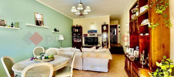 3 rooms Apartment in Giugliano in Campania, Italy No. 154834 10