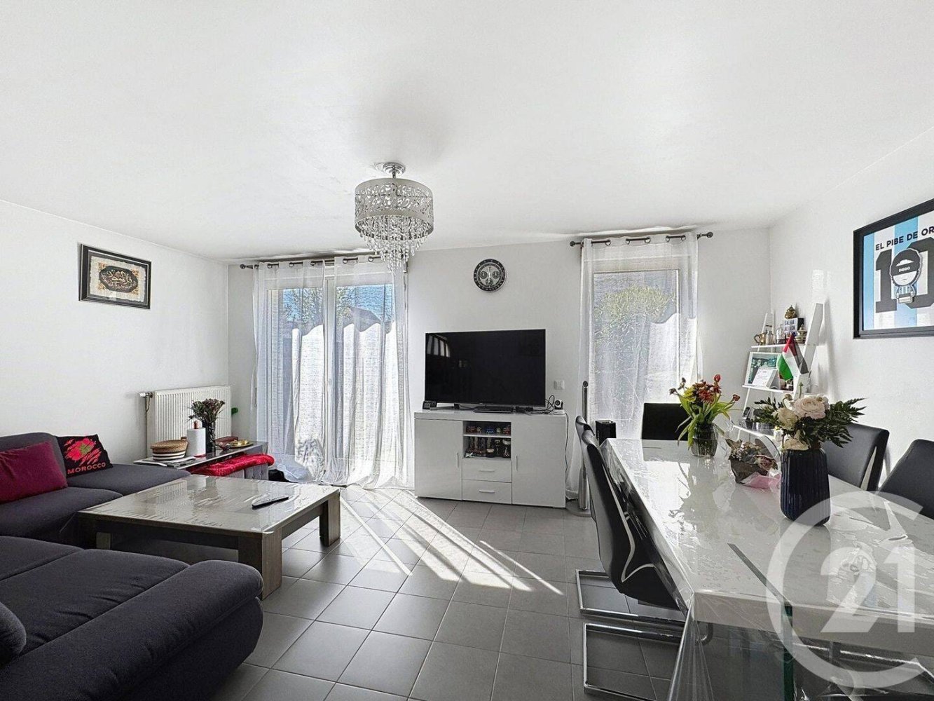 4 rooms House in Saint-Denis, France No. 332620