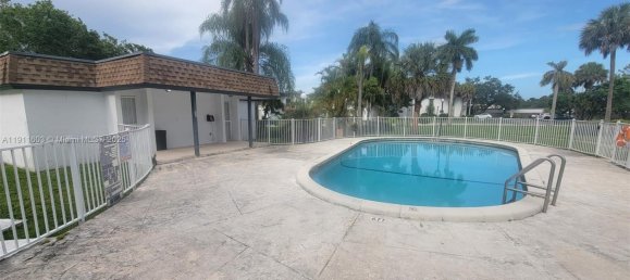 2 dormitorios propiedad comercial en venta en Miami, Miami-Dade, Florida, USA № 615182 4