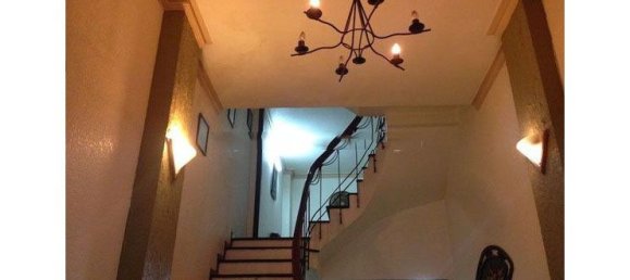 4 bedrooms House in Hai Ba Trung, Vietnam No. 4100 4