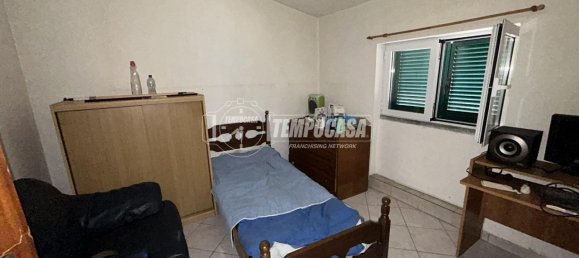5 rooms House in Fino Mornasco, Italy No. 6013 14