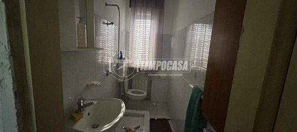 5 rooms House in Fino Mornasco, Italy No. 6013 10