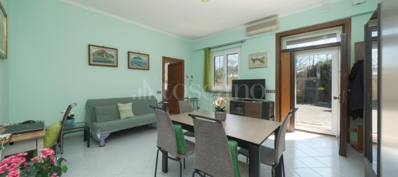 4 rooms Villa in Rome, Italy No. 111596 3