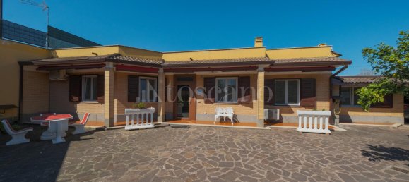 4 rooms Villa in Rome, Italy No. 111596 20