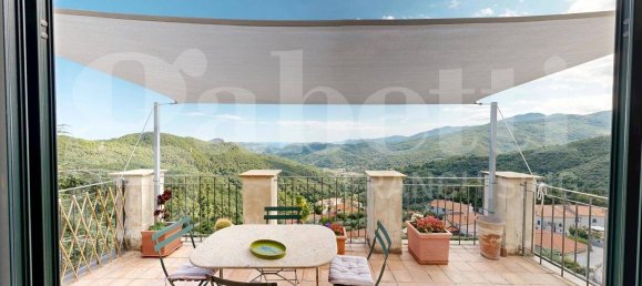 3 bedrooms Penthouse in Calice Ligure, Italy No. 303105 30
