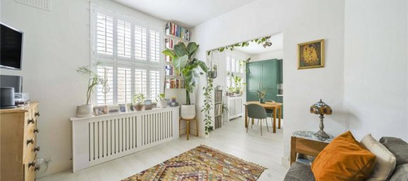 1 bedroom Apartment in London, United Kingdom No. 7635 11