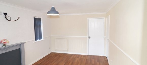 Casa de 3 dormitorios en Wakefield, United Kingdom No. 2143 2