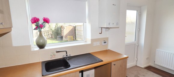 Casa de 3 dormitorios en Wakefield, United Kingdom No. 2143 5