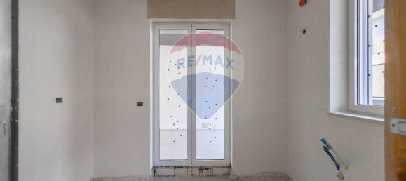 Villa de 5 habitaciónes en Bari, Italy No. 63623 13