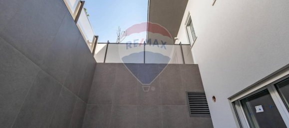 Villa de 5 habitaciónes en Bari, Italy No. 63623 24