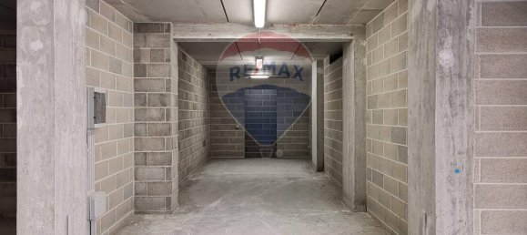 Villa de 5 habitaciónes en Bari, Italy No. 63623 36